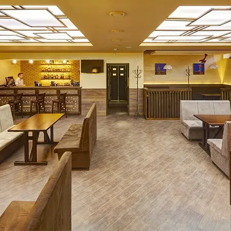 Hotel Three Crowns Lviv