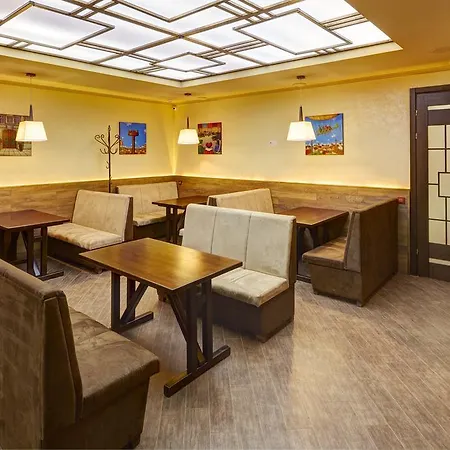 Hotel Three Crowns Lviv